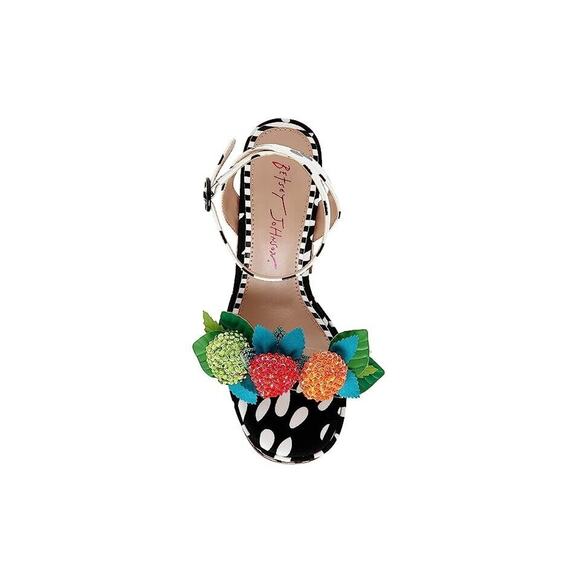 Betsey Johnson Women's Sprite Sculpted Buckle Heels Shoes, White Multi Size 8.5M - Picture 4 of 6